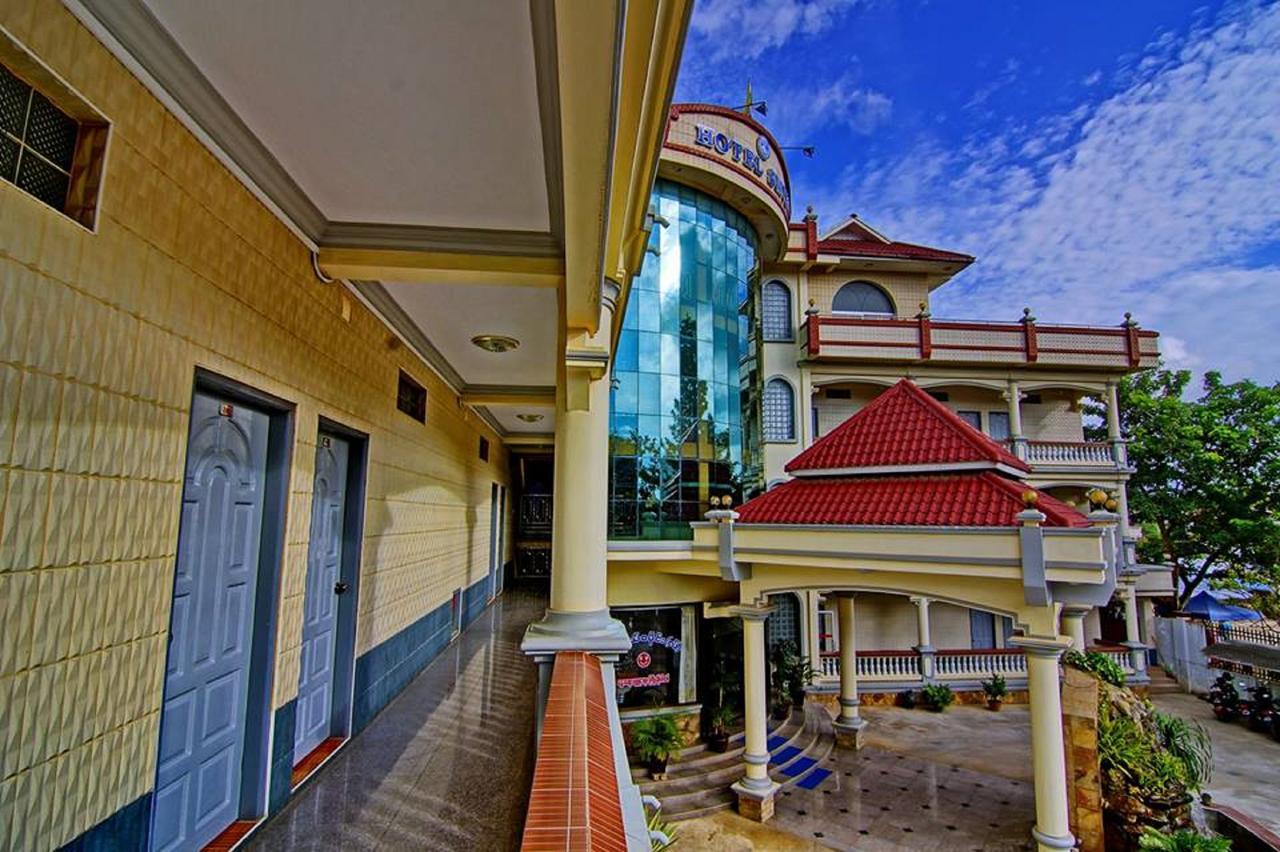 Hotel Smile Pyin Oo Lwin Exteriör bild