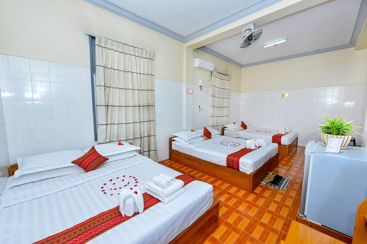Hotel Smile Pyin Oo Lwin Exteriör bild
