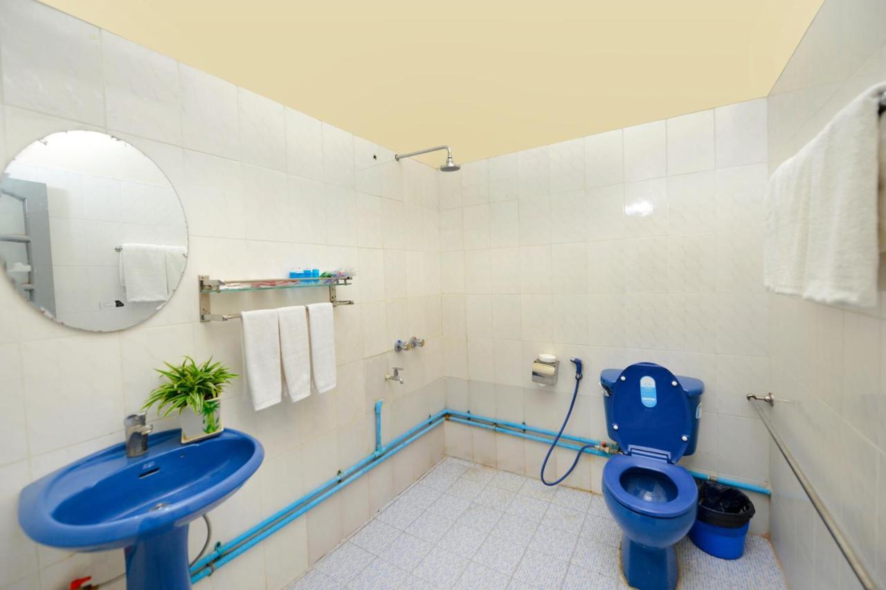 Hotel Smile Pyin Oo Lwin Exteriör bild